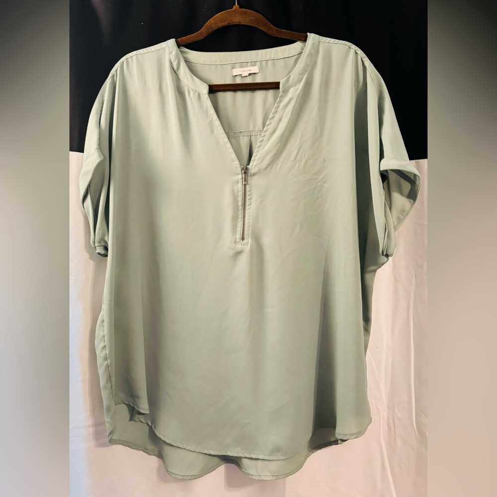 Women’s Dress Top